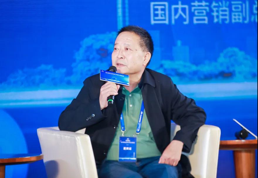 山西省陽(yáng)泉市公共交通有限責(zé)任公司董事長(zhǎng)王建迎.jpg 山西省陽(yáng)泉市公共交通有限責(zé)任公司董事長(zhǎng)王建迎.jpg